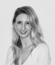Book an Appointment with Jade Farr for Acupuncture & Traditional Chinese Medicine (TCM)