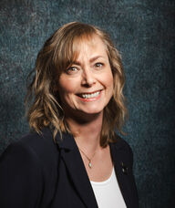 Book an Appointment with Dr. Stacey Rosenberg for Chiropractic