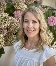 Book an Appointment with Sarah Wray (Brenner) for Psychotherapy