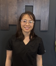 Book an Appointment with Lâm Bùi Thị for Student Massage Therapy
