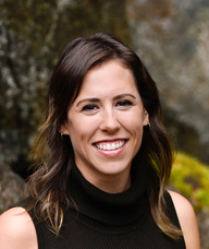 Book an Appointment with Amanda Duguay for Acupuncture