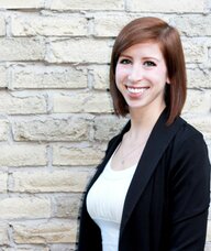 Book an Appointment with Dr. Lauren Kitchen for Chiropractic