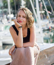 Book an Appointment with Darya Gilbert for Counselling