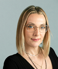 Book an Appointment with Catriona Ferreira for Massage Therapy